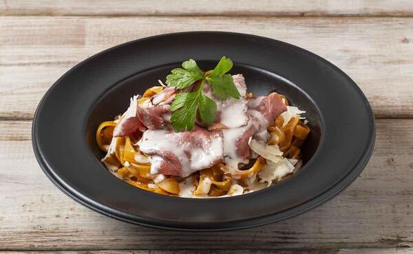 ローストビーフボロネーゼ