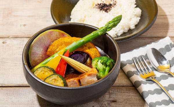 彩り夏野菜と豚バラのスープカレー