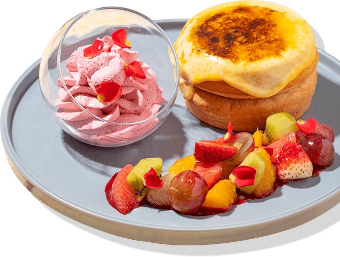 カラフルフルーツのブリュレパンケーキ